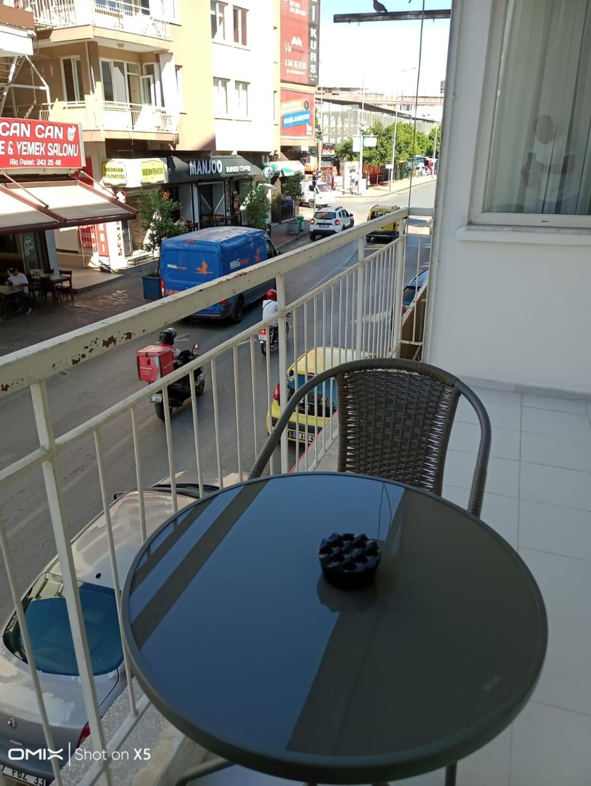 Hadrians Tower Aparthotel Antalya Bagian luar foto