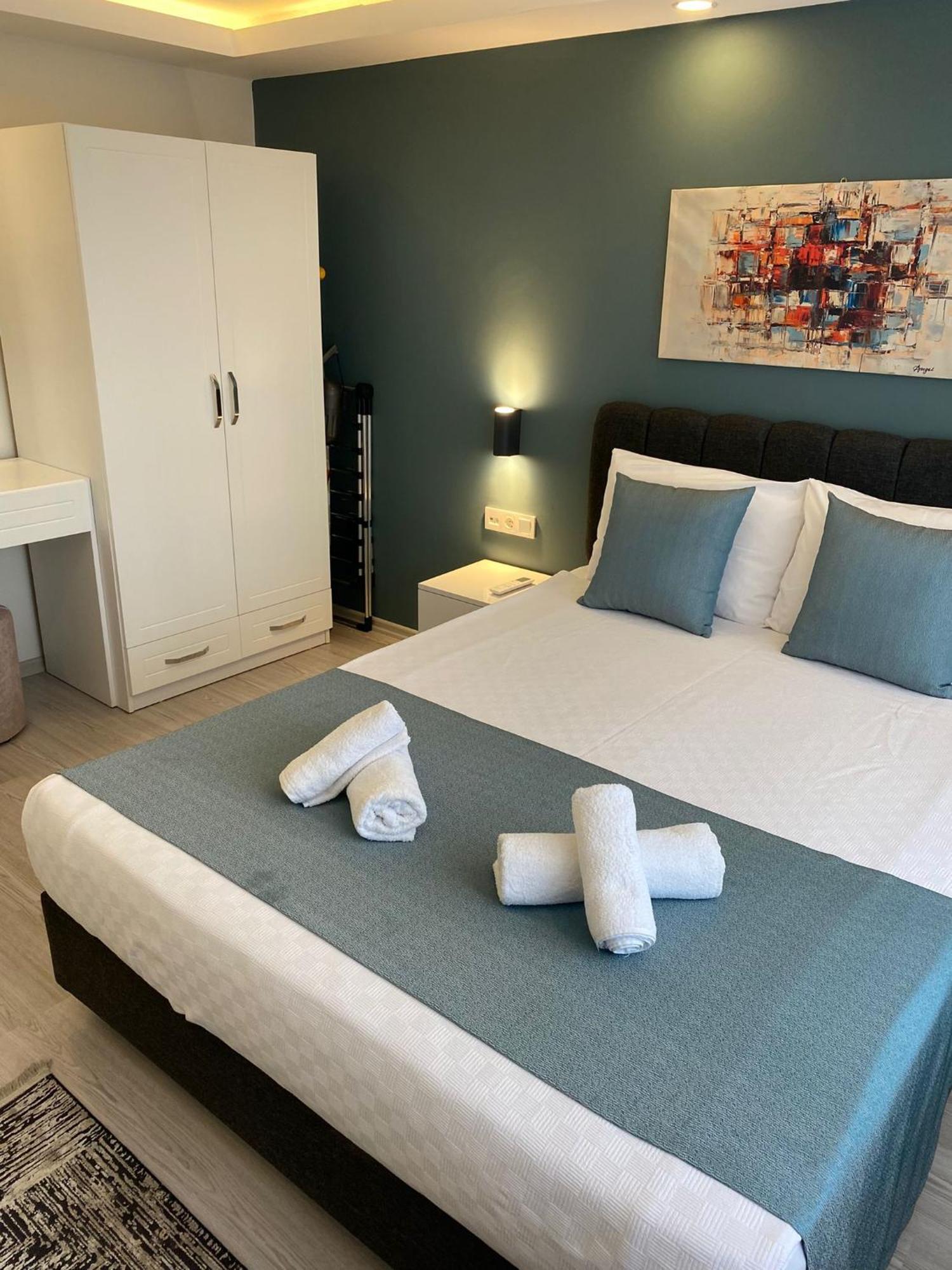 Hadrians Tower Aparthotel Antalya Bagian luar foto