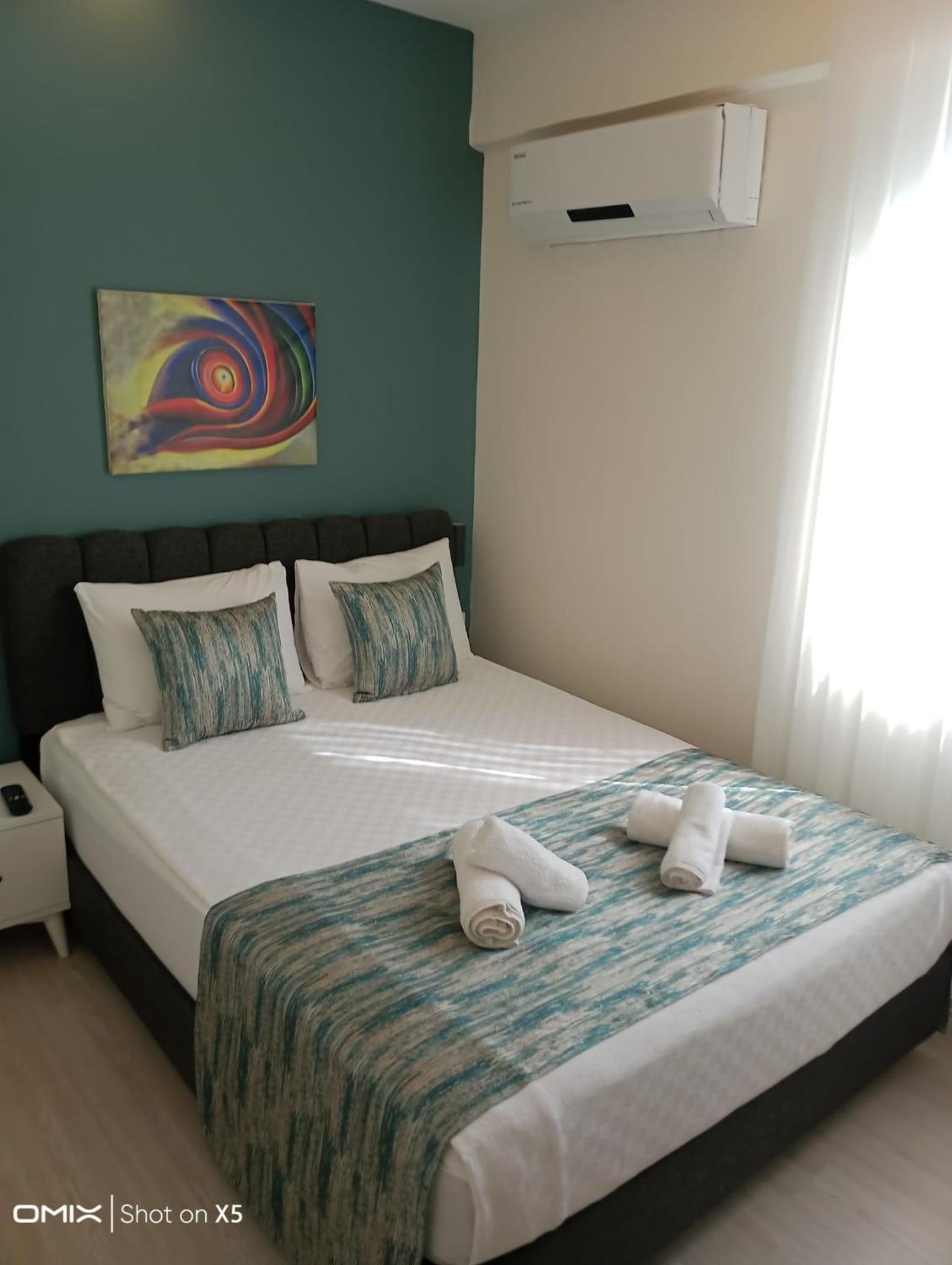 Hadrians Tower Aparthotel Antalya Bagian luar foto