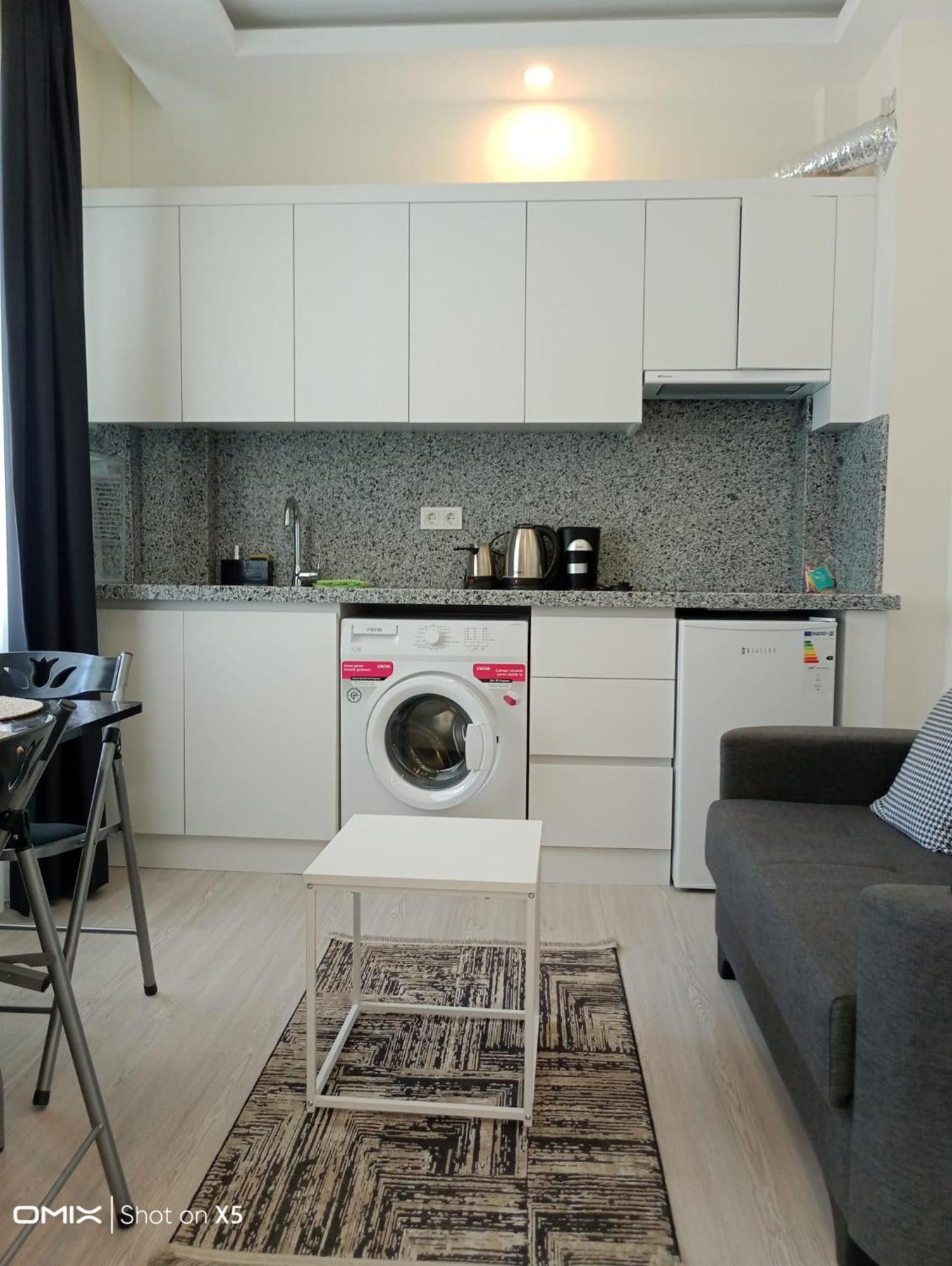Hadrians Tower Aparthotel Antalya Bagian luar foto
